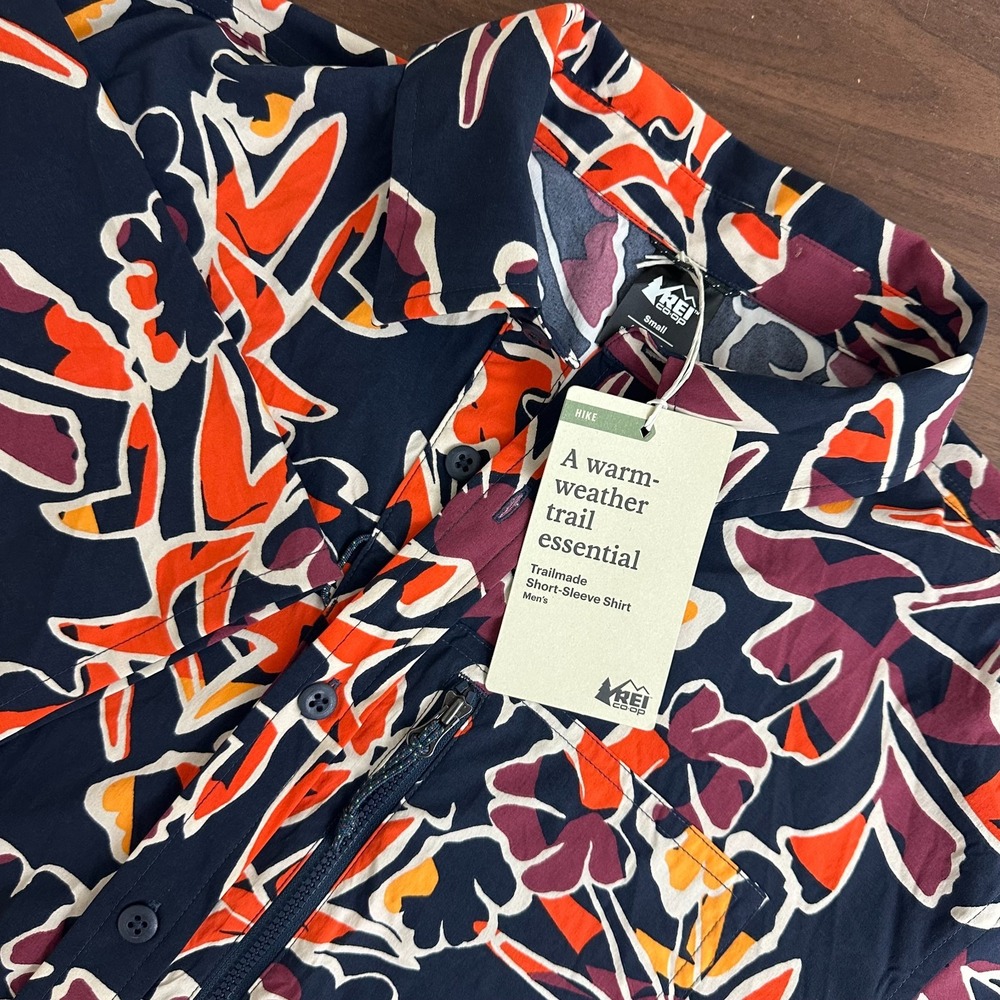 REI Co-op Trailmade Shirt Blue Orange Floral Short‎ Sleeve Button Up Mens Small